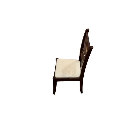 Vintage Miniature Dollhouse Chair D53 Renewal Made in USA Plastic - Picture 4 of 7